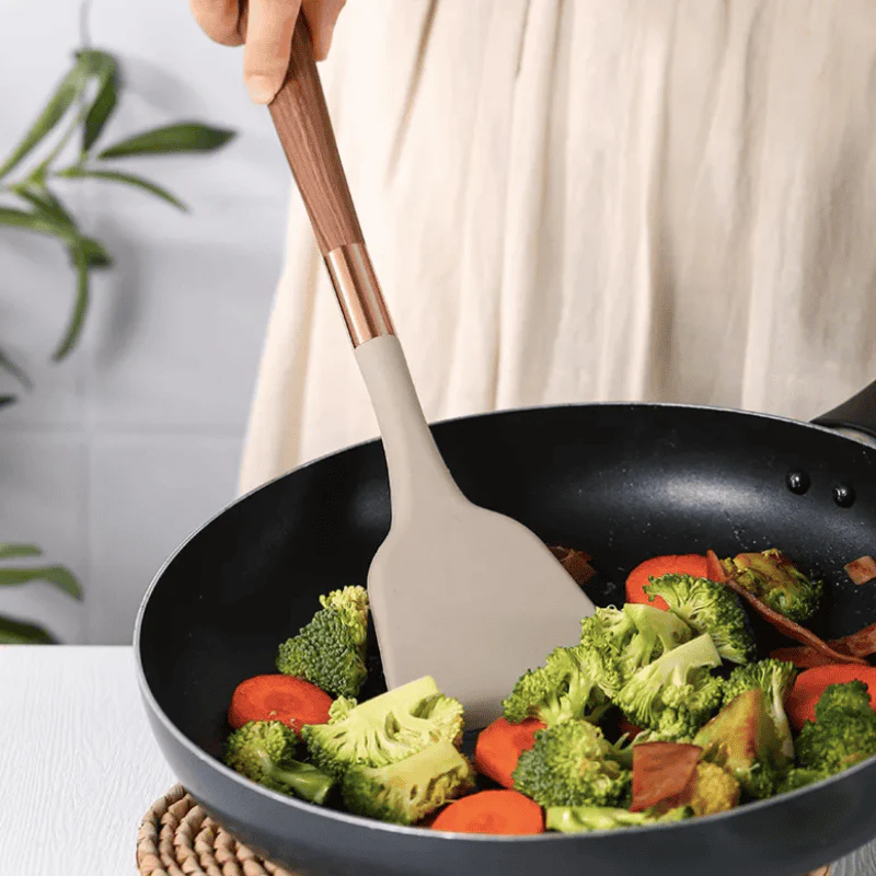 10-Piece Kitchen Utensil Set with Ergonomic Design - Image 5