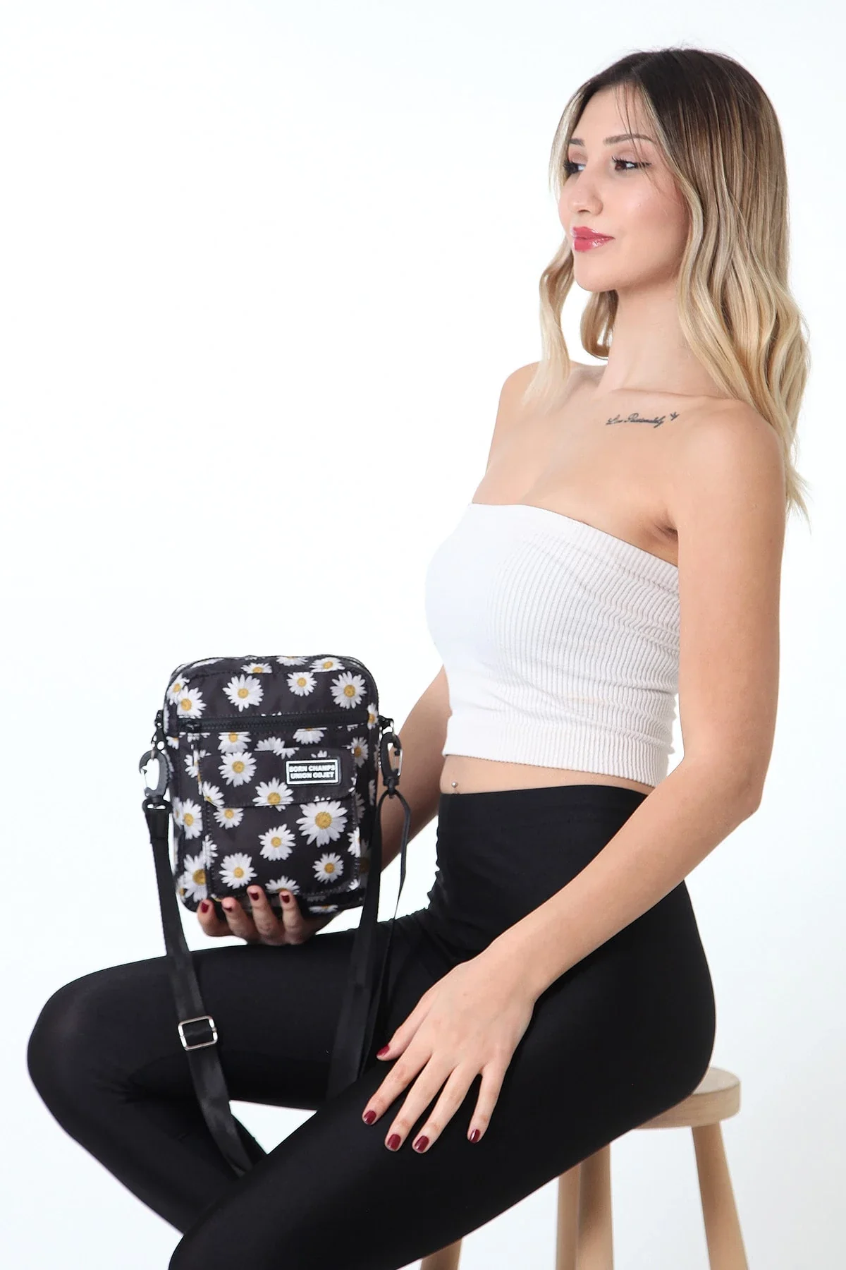 Daisy Kuvio Olkapää Crossbody Laukku - Image 6