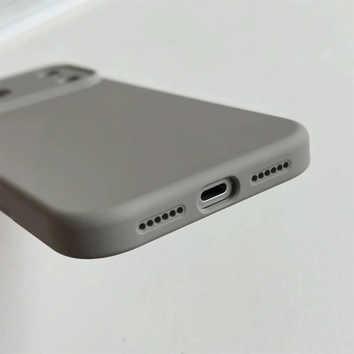 iPhone  16, 17, Pro, Pro Max ja Plus TPU Kuori Ohut ja Iskunkestävä - Image 7