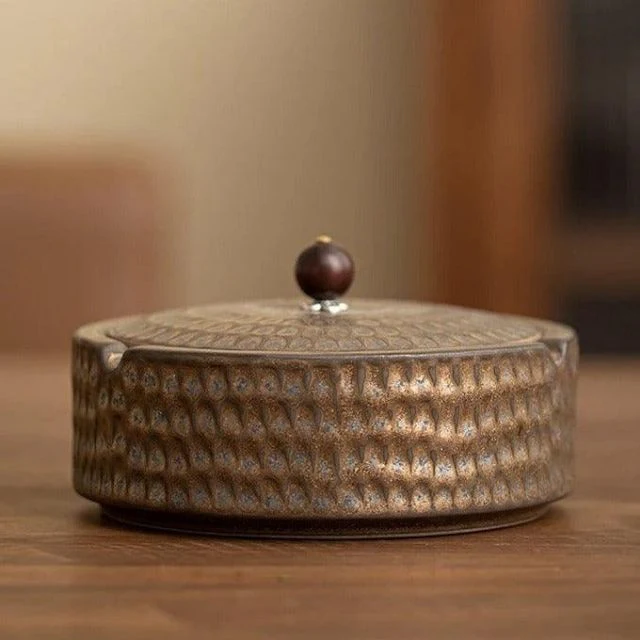 Käsintehty Retro Tuhkakuppi Kannella - Image 2