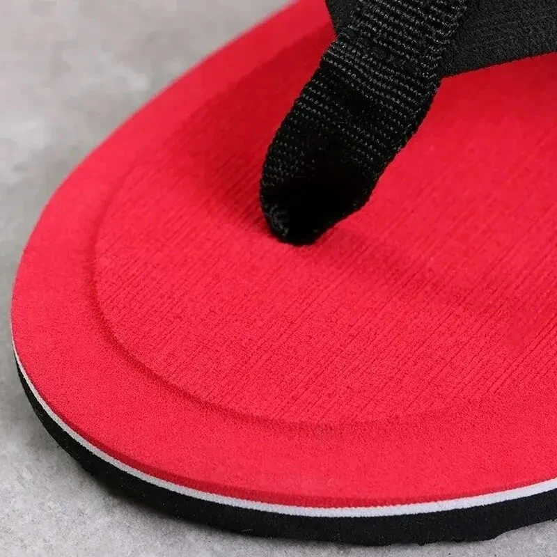 Miesten liukumattomat ranta-flip-flopit - Image 9