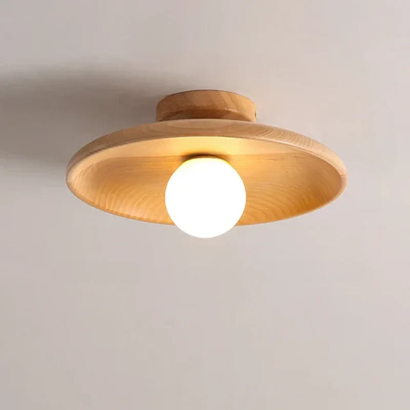 Moderni Kattovalaisin Puinen Palloriippuva - Image 8
