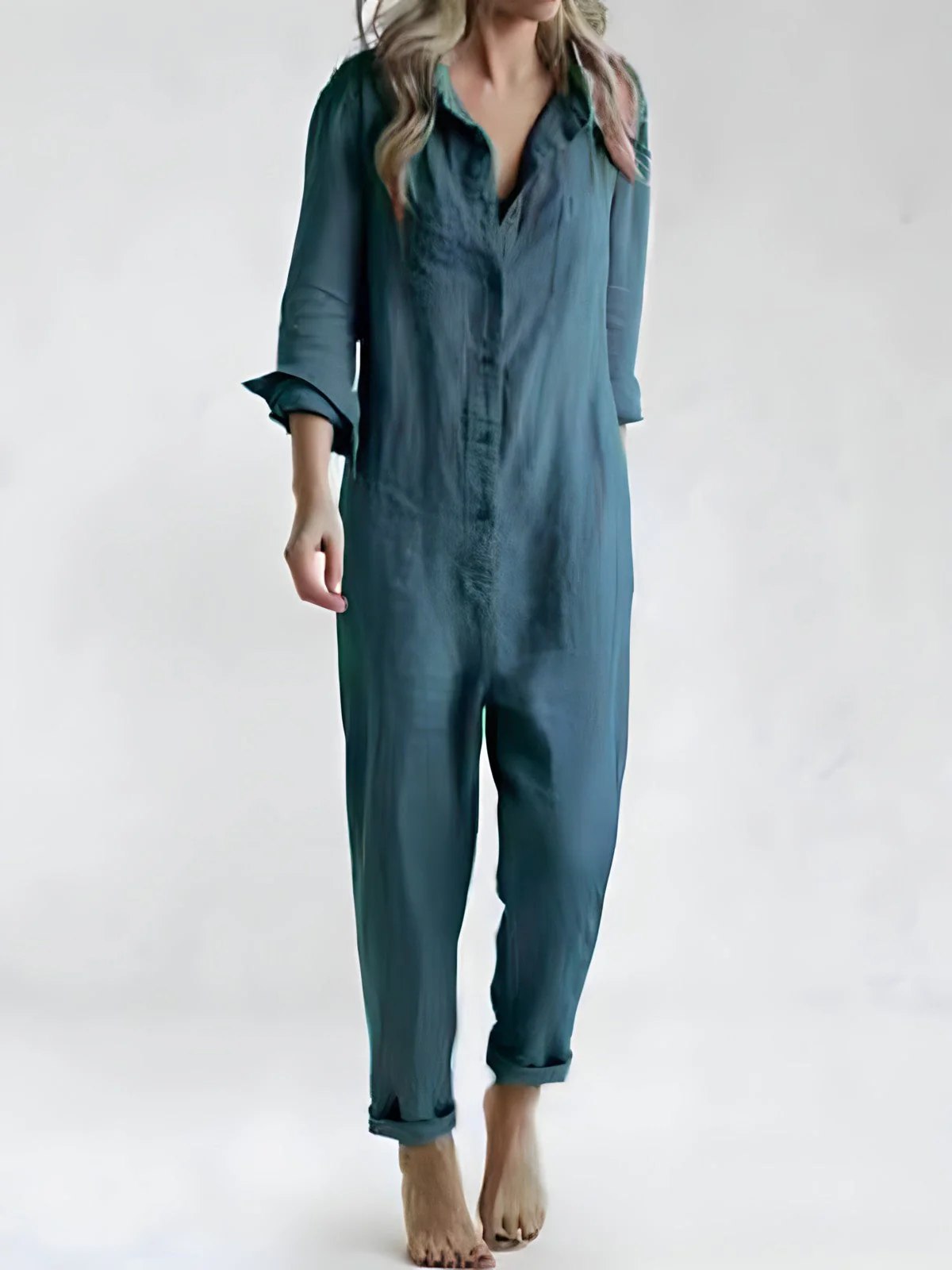 Naisten Jumpsuit Polokraagalla ja Kapeilla Housuilla - Image 7
