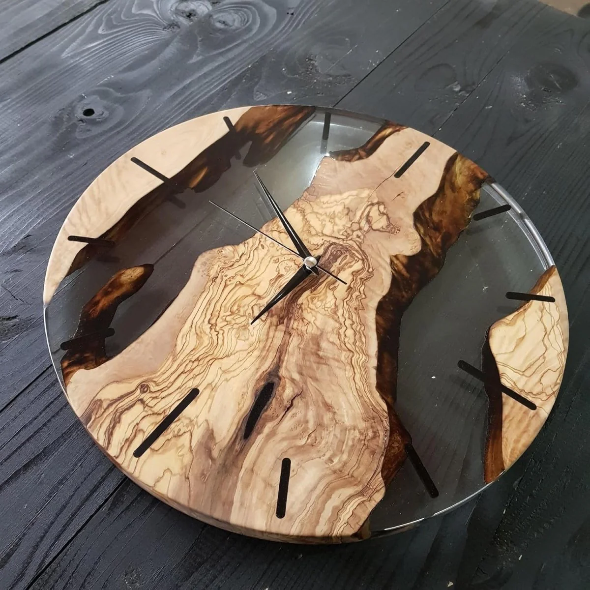 Pohjoismainen Puinen Seinäkello Moderniin Tiloihin - Image 5