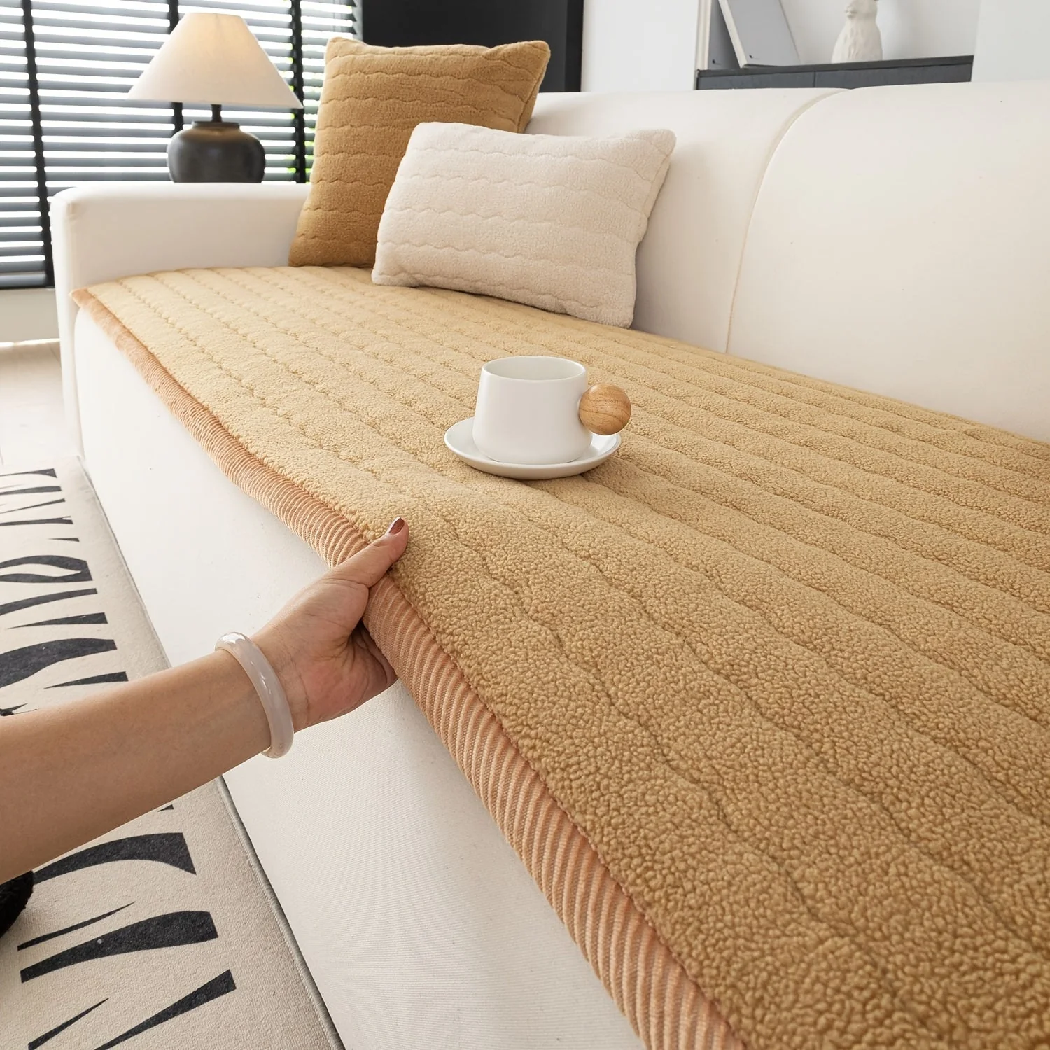 Sohvapäällinen Liukumaton Pehmopäällinen Tyylikäs Suoja - Image 11