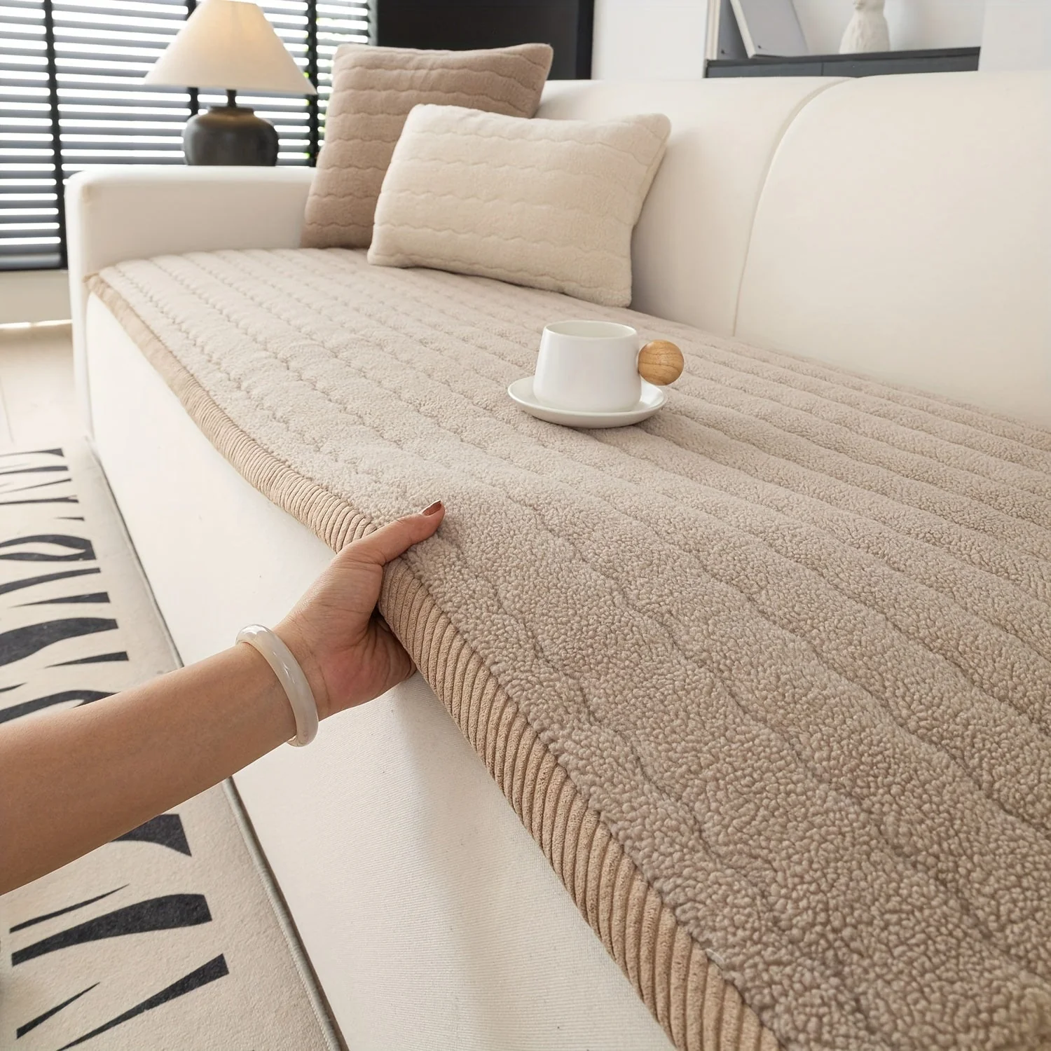 Sohvapäällinen Liukumaton Pehmopäällinen Tyylikäs Suoja - Image 4